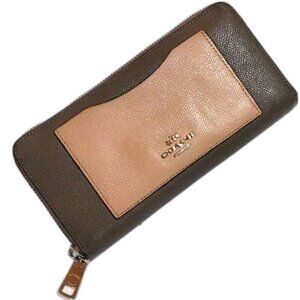 Coach Dual-Tone Brown Leather Zip Wallet – Gold Logo, Stylish Women’s Accessory